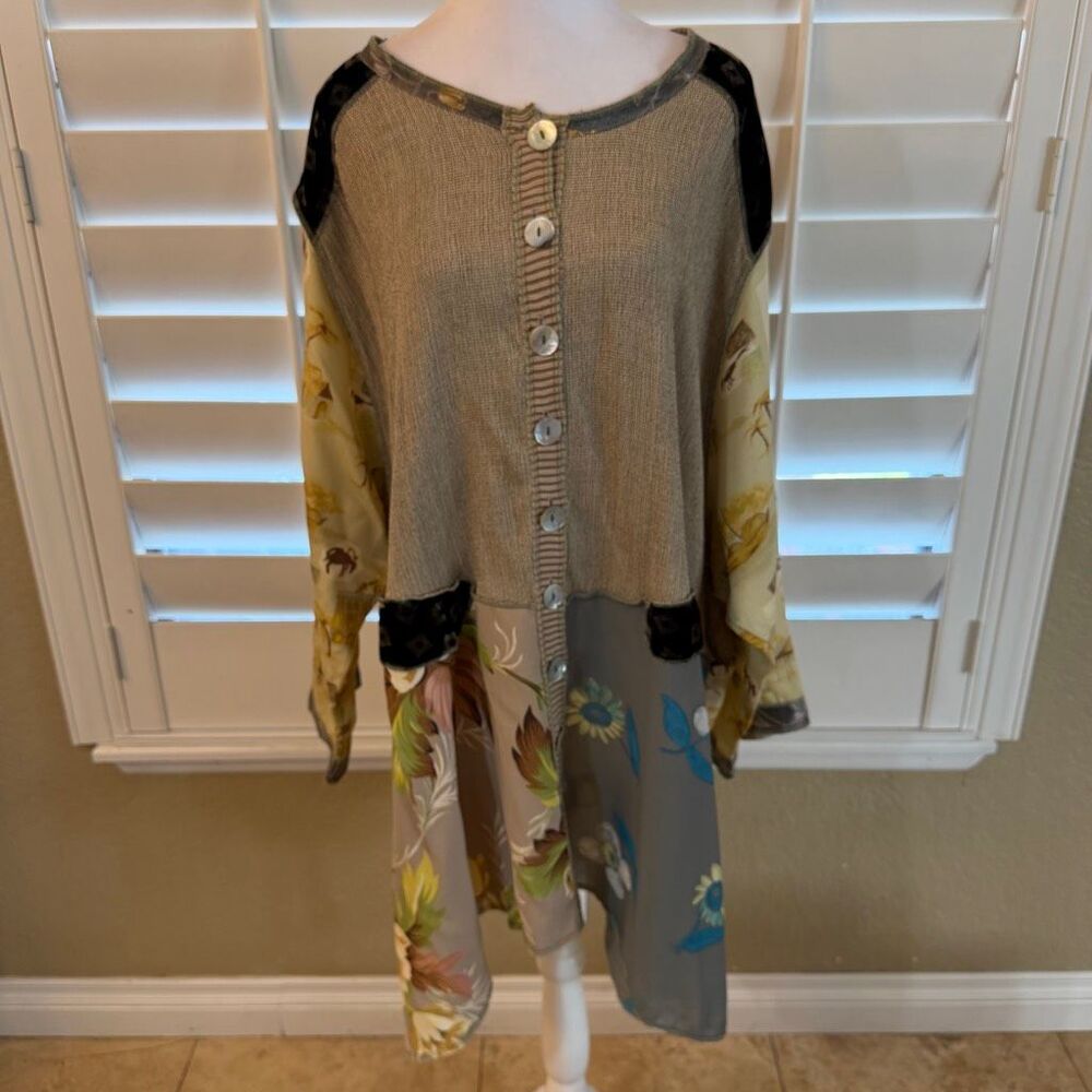 Vintage Nothing Matches Women’s Multi Colored Patchwork Shirt Sz 3 Whimsigoth